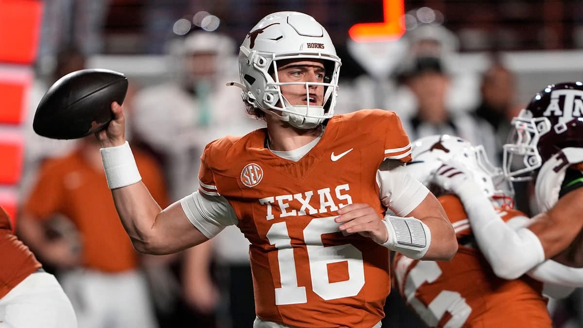 Arch Manning passes vs Texas A&M