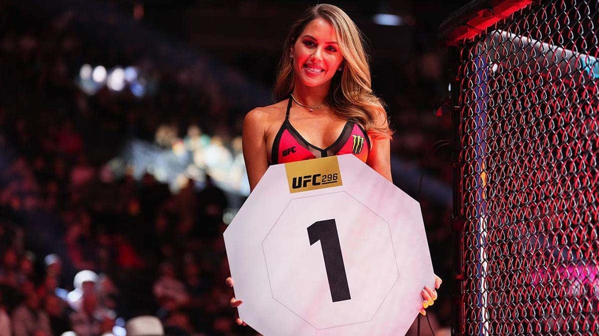 Brittney Palmer announces a round during a bantamweight fight at T-Mobile Arena.