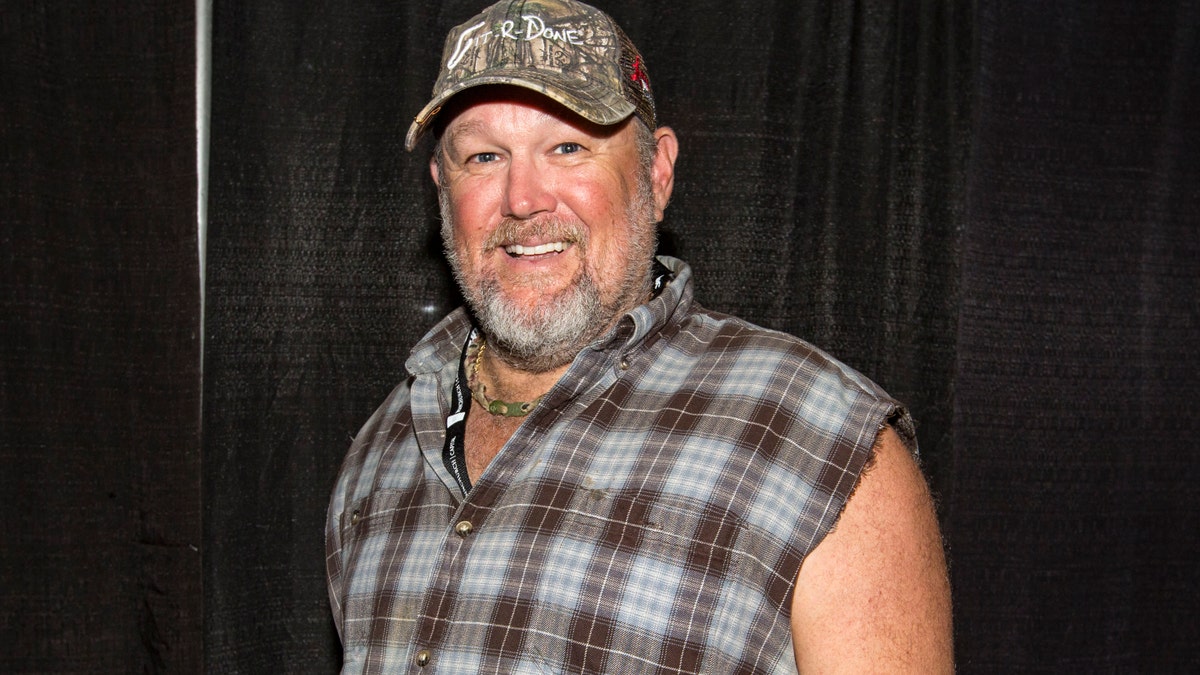 Larry the Cable Guy criticized what he sees as a double standard in corporate advertising, arguing that brands embrace entertainers he considers more controversial than himself.