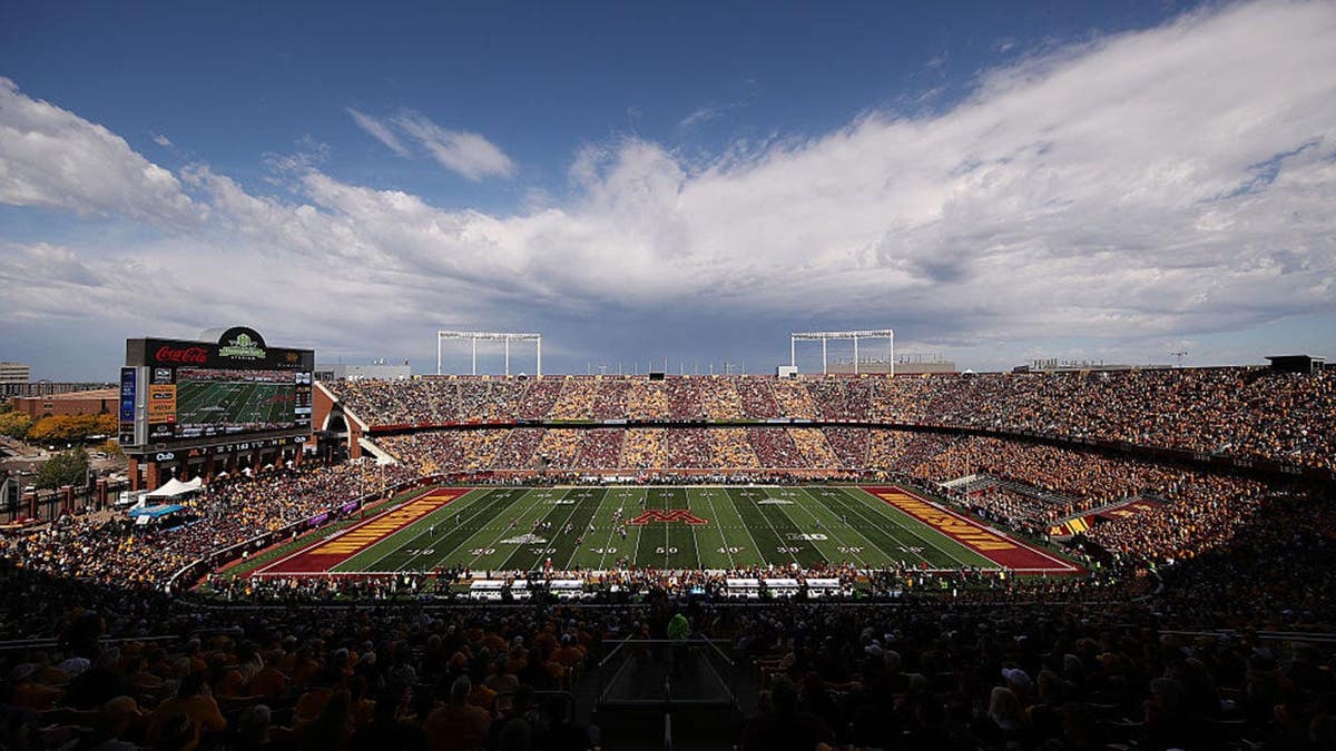 Michigan Wolverines and Minnesota Gophers play during the second quarter at TCF Bank Stadium.