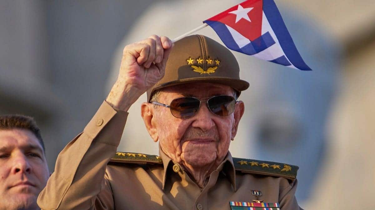 Raul Castro waves a Cuban national flag during a May Day parade at Revolution Square in Havana, May 1, 2025.