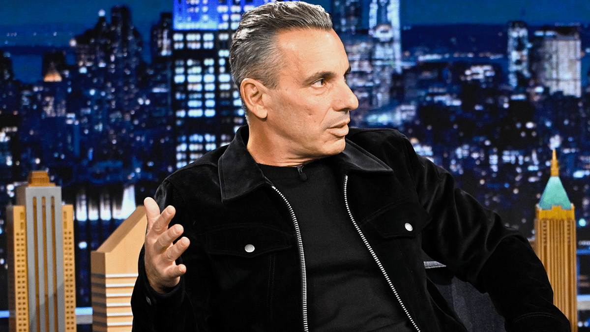 Sebastian Maniscalco speaks with Jimmy Fallon on