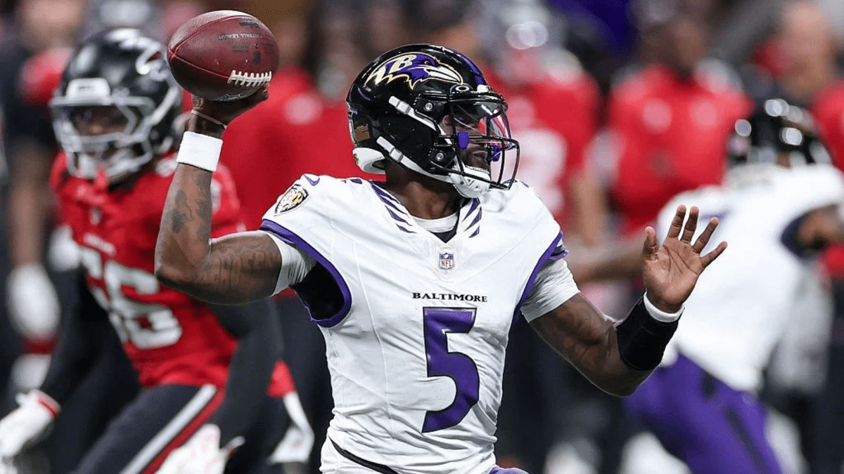 Tyler Huntley looks to pass during a game against the Atlanta Falcons.